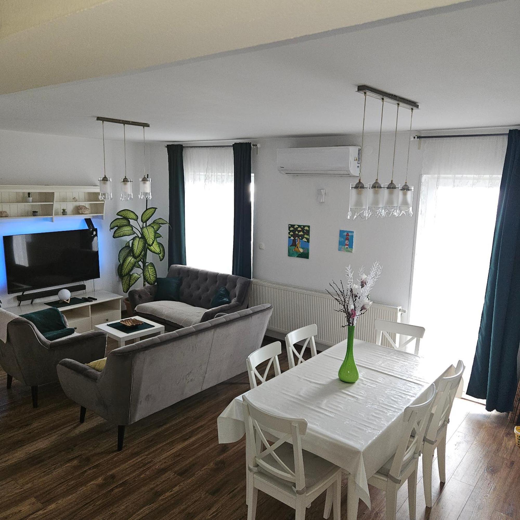 Apartman Ana & Marta Senj  Oda fotoğraf